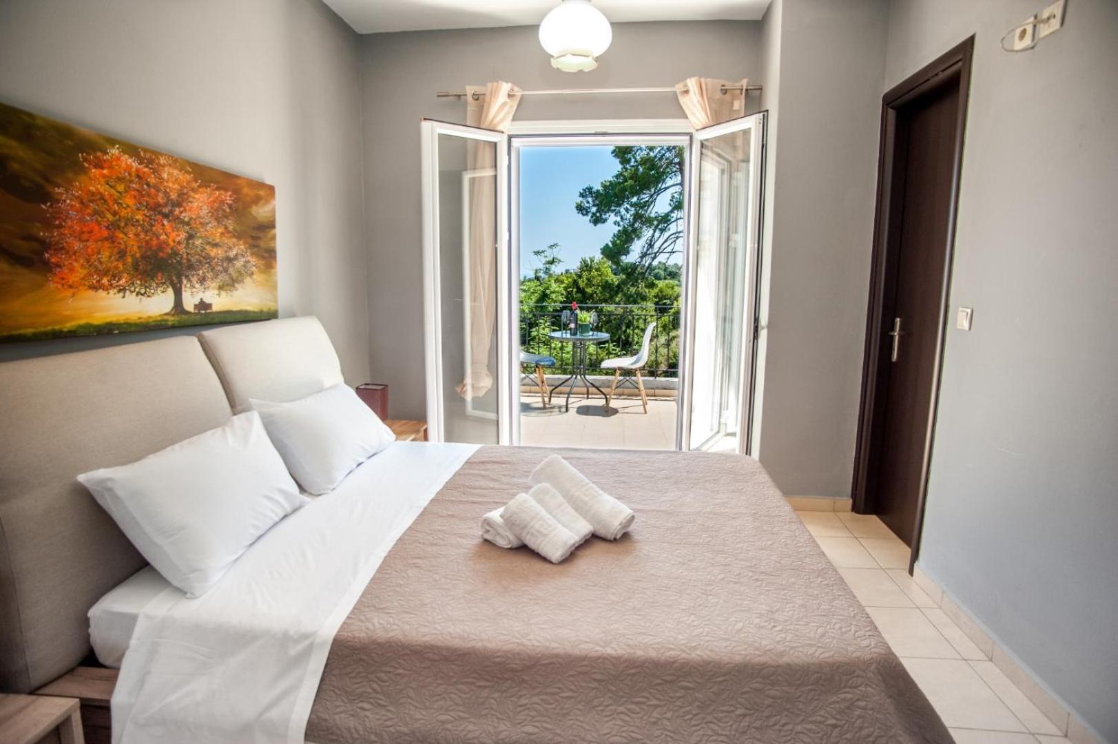 Gravanis Ir Home Pesadha ภายนอก รูปภาพ