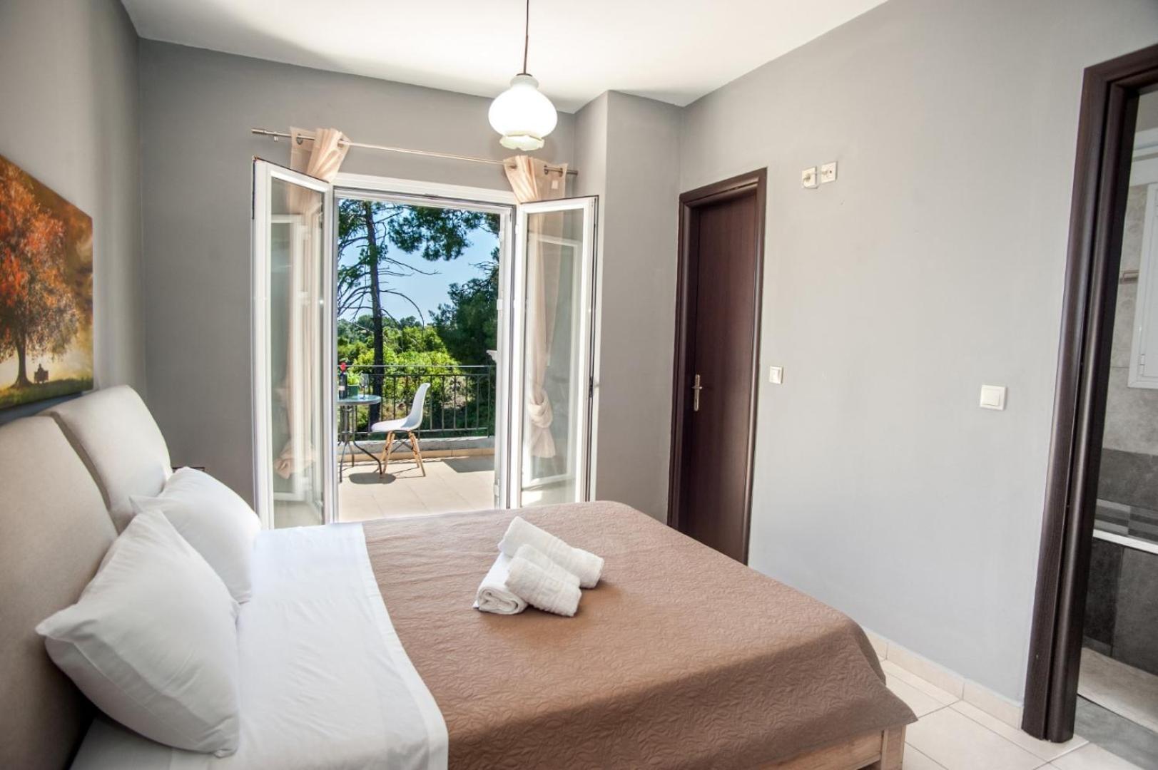 Gravanis Ir Home Pesadha ภายนอก รูปภาพ